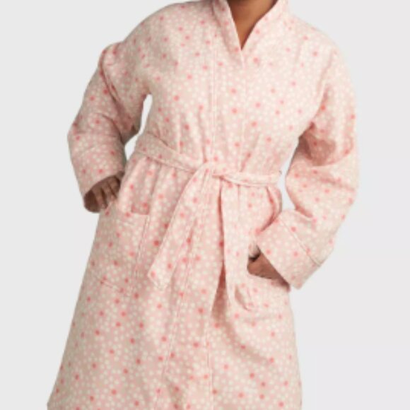 Bath Robe With Kimono Collar - Picture 1 of 6